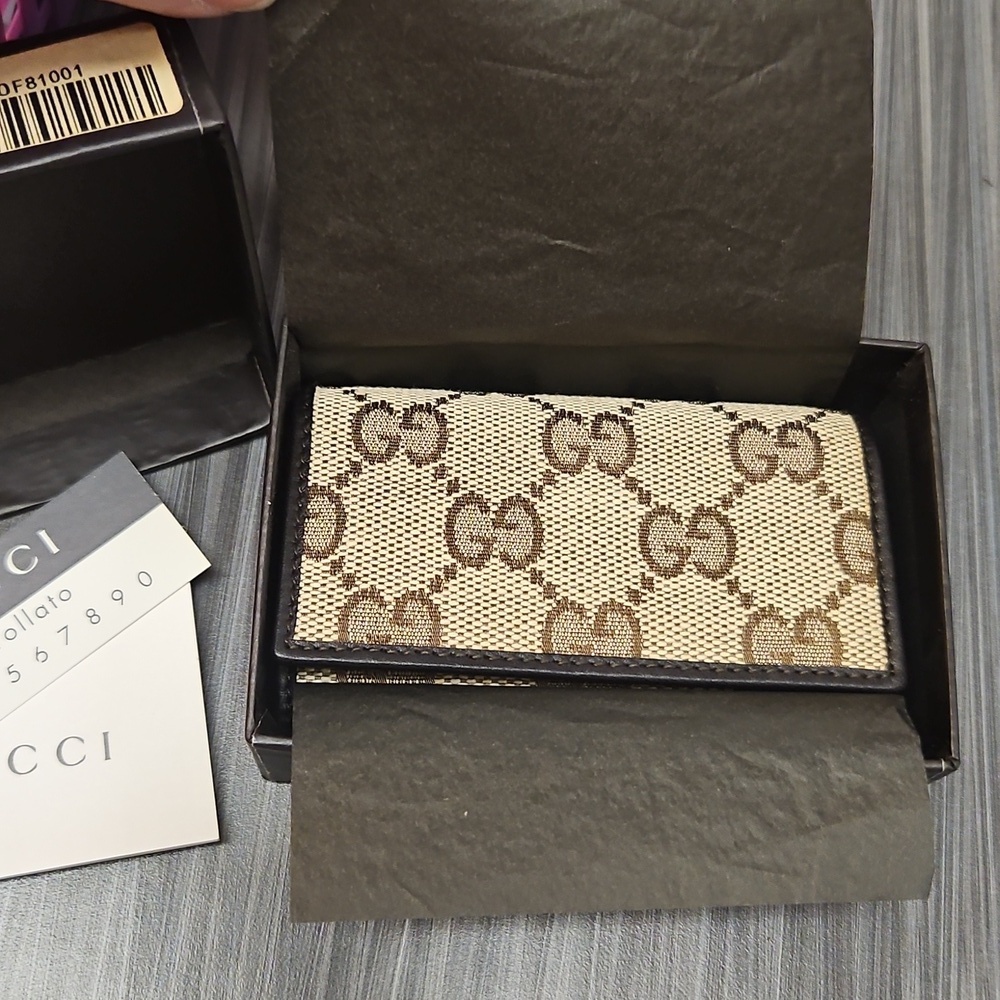 NIB Vintage Gucci Original GG Key Wallet In Beige - Picture 15 of 16